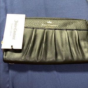 Juicy Couture wallet purse